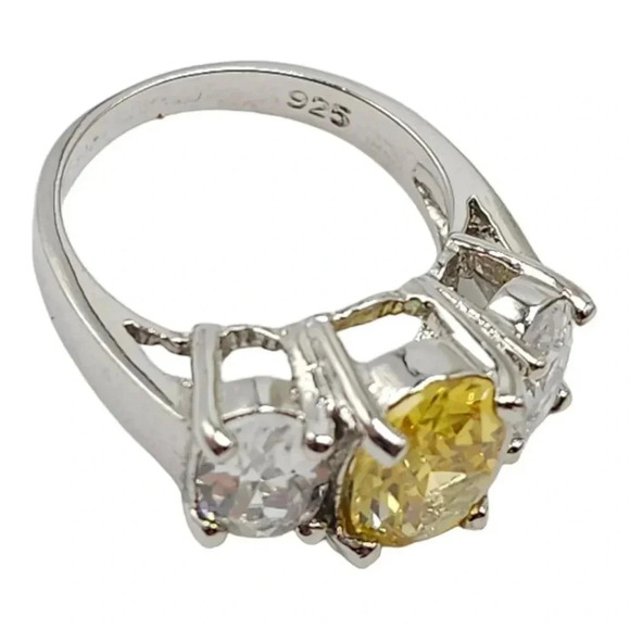 925 Sterling Silver Faceted Canary Yellow Cubic Zirconia Ring Vintage Size 5 - Picture 2 of 6